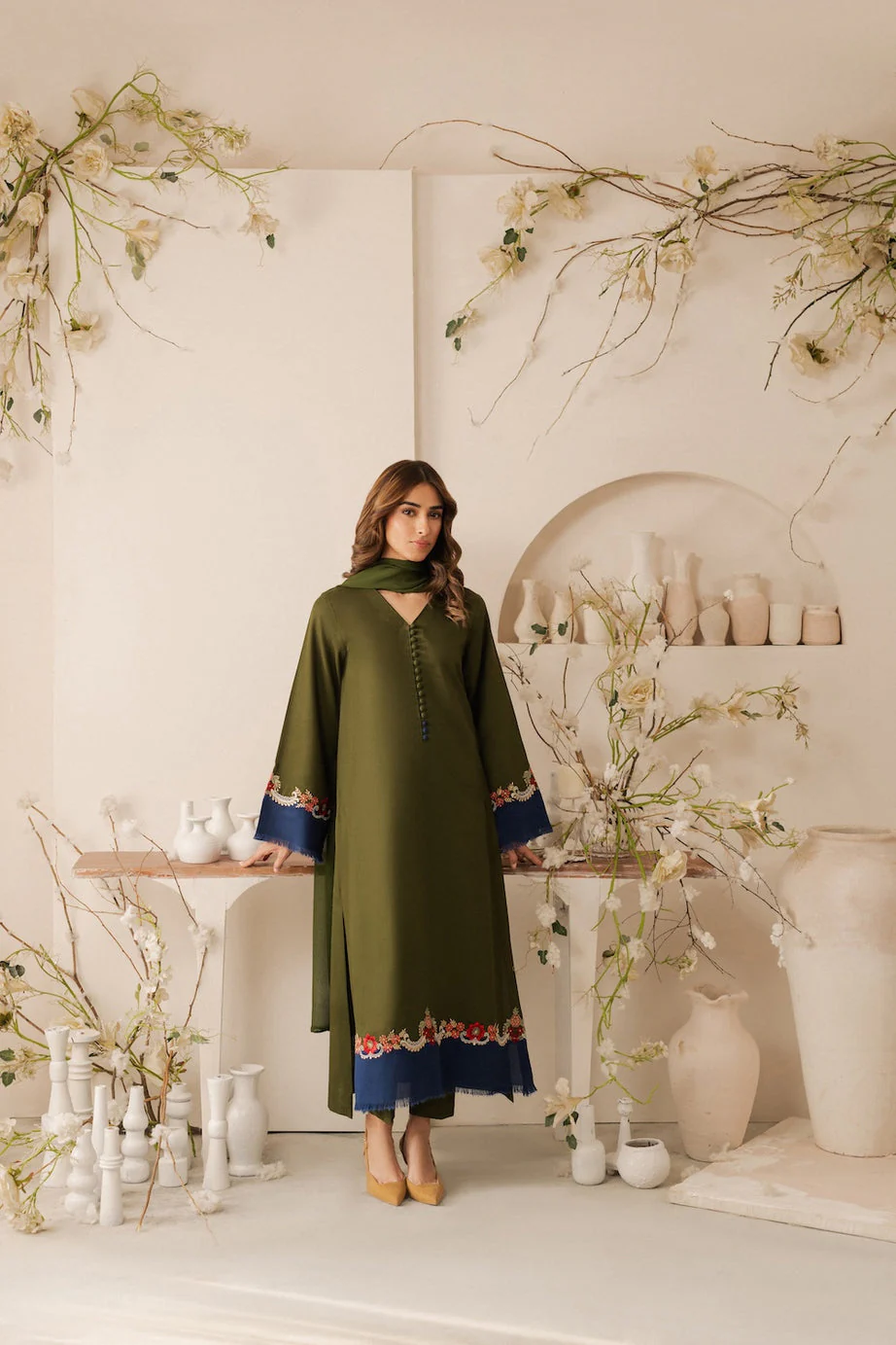 HC-736 Vintage Most trending Danak 3PC