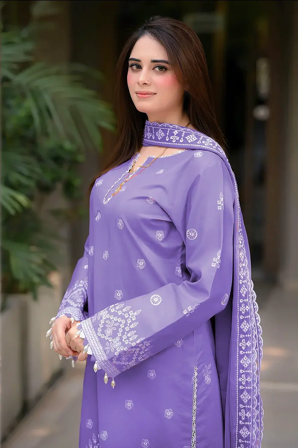 HC-307 Libas by Umzay Luxury Chickenkaari Lawn 2PC
