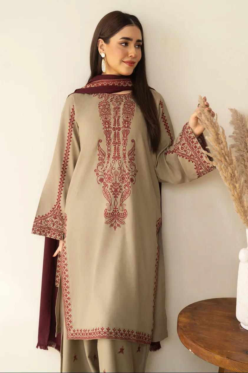 HC-313 Baroque Top Trending Embroidered Lawn 3PC