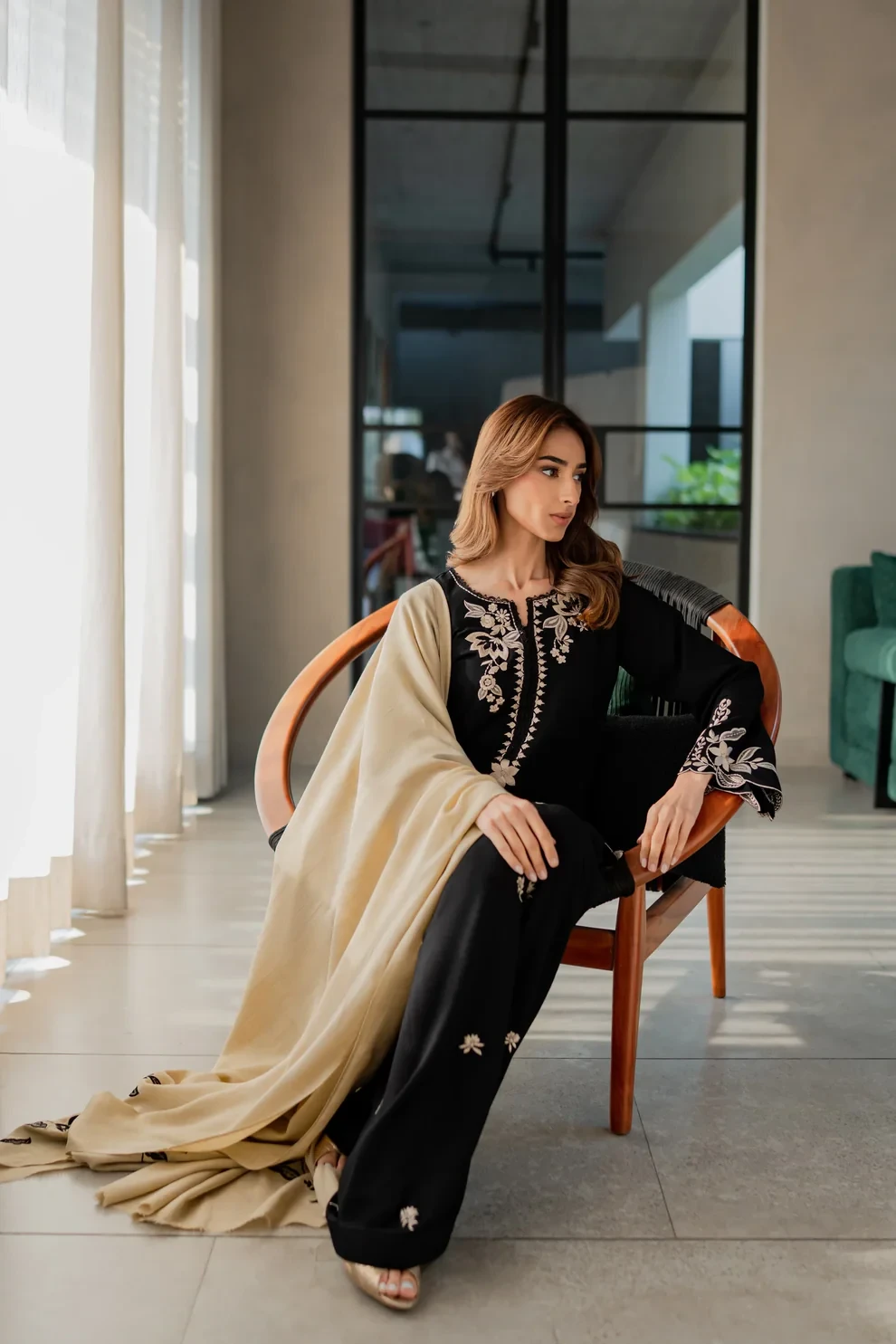 HC-337 Misbah Most trending Lawn 2PC