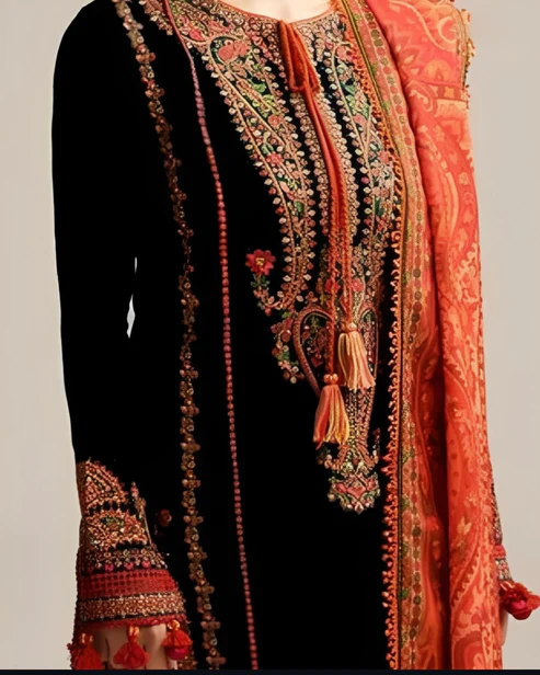 HC-323 Hussain Rehar Luxury Lawn 3Pc