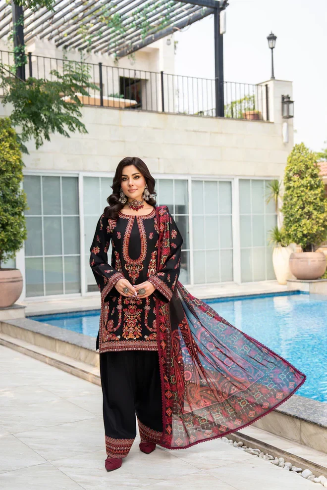 HC-2968 Hussain Rehar elegant 3 piece luxury outfit for women premium embroidered festive suit