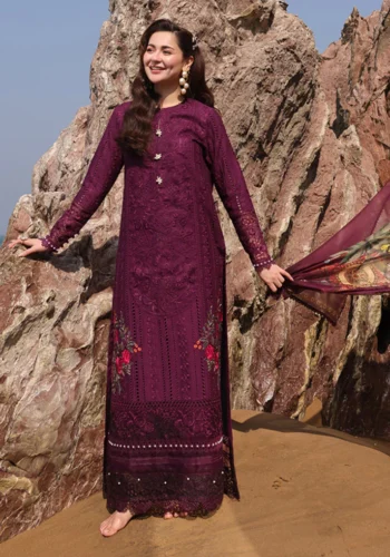 HC-4949 Imrozia by Hania Amir Chickenkari Heavily Embroidered 3PC Suit