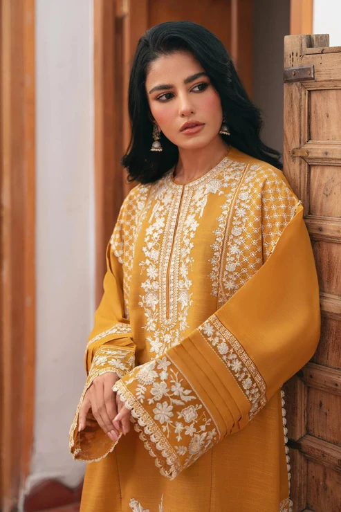 HC-306 Zaha Luxury Embroidered Lawn 2PC