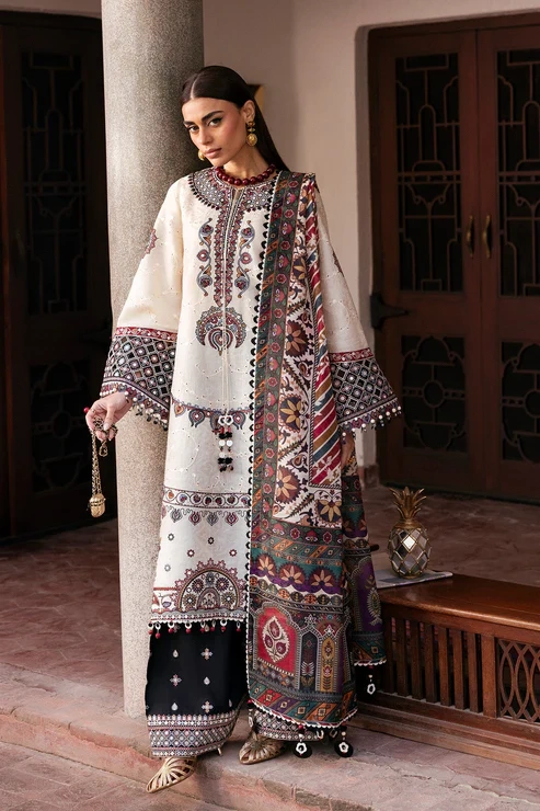HC-857 Jazmin Luxury Embroidered Lawn 3PC