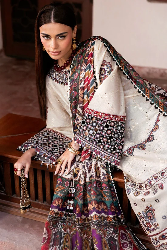 HC-857 Jazmin Luxury Embroidered Lawn 3PC