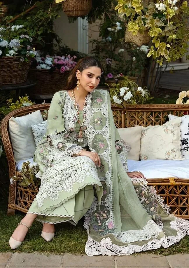 HC-004 ELAF EMBROIDERED LAWN UNSTITCHED 3PC SET